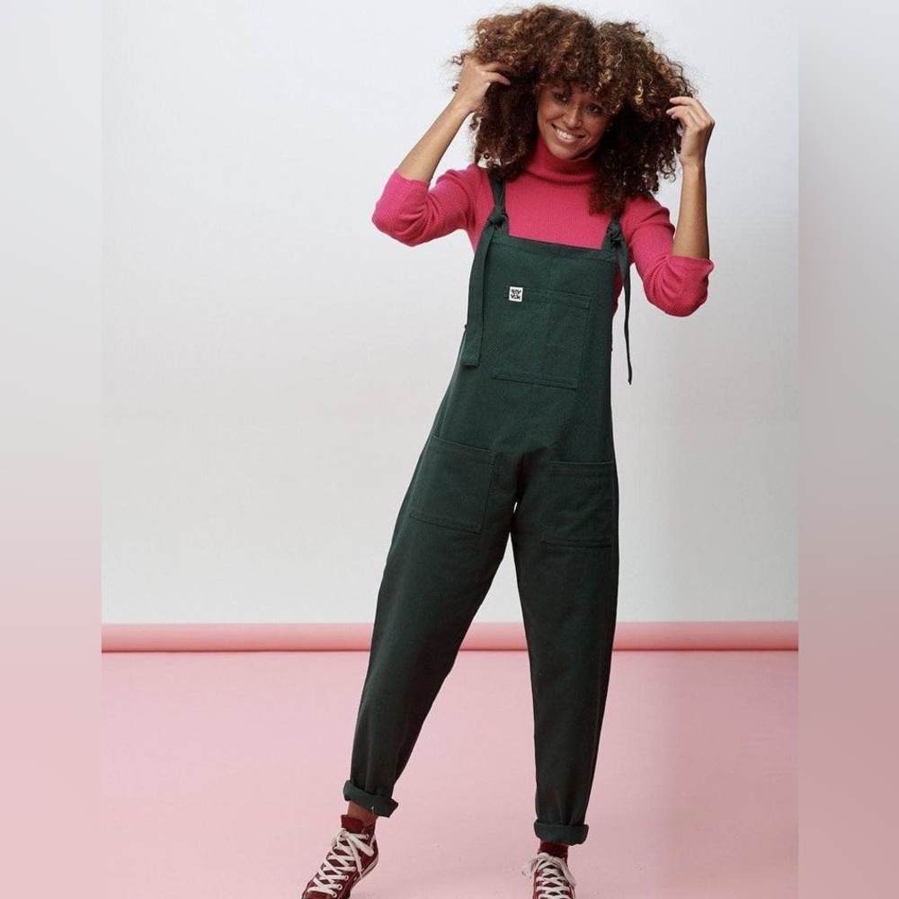 NWT Lucy and Yak Posy Green Cotton Dungarees size M32
